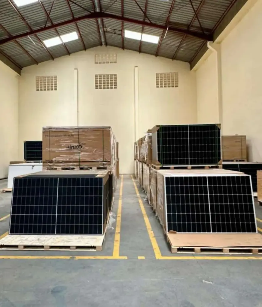 100W MONOCYSTALIINE SOLAR PANEL