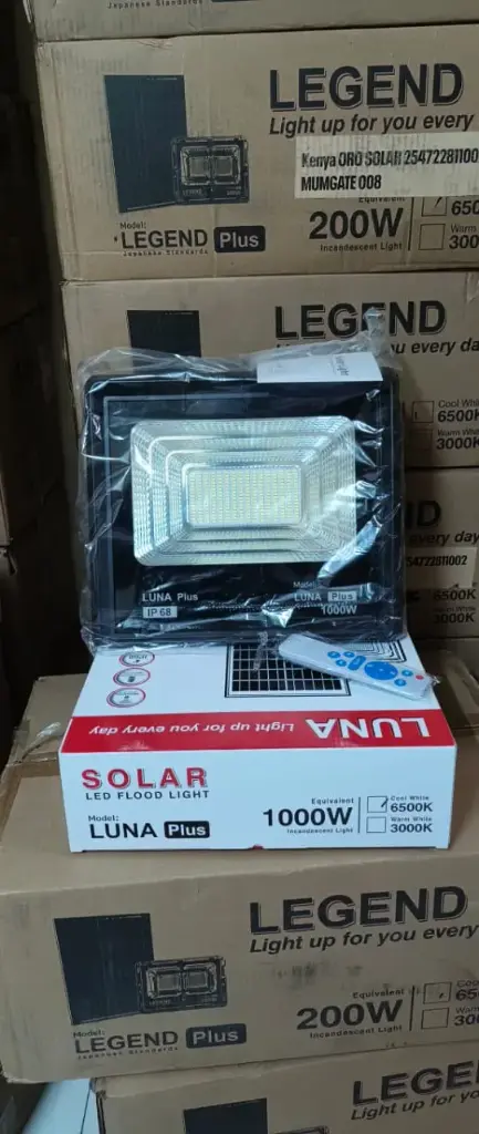 1000W SOLAR FLOOD LIGHT