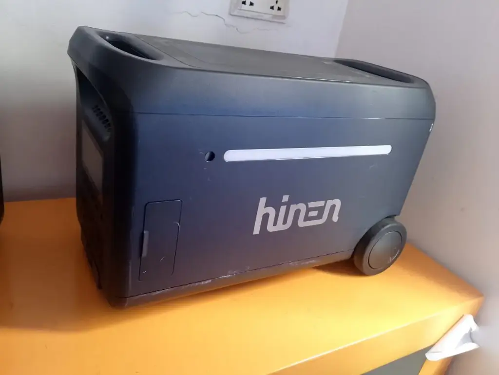 1800W HINEN PORTABLE POWER STATION